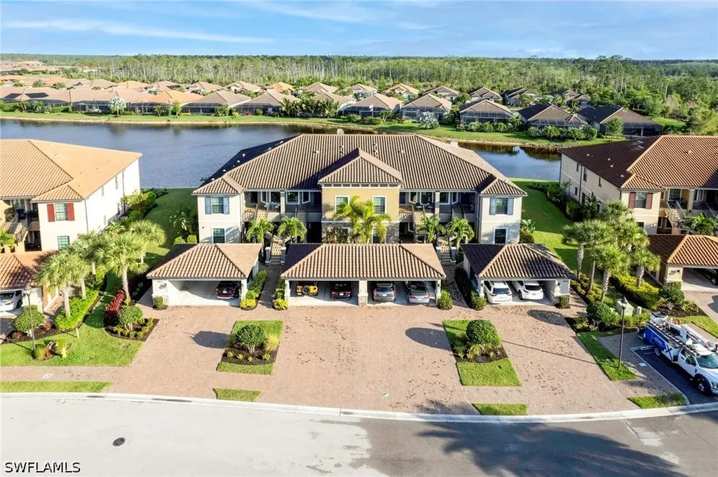 9433 Benvenuto Court Naples FL 34119