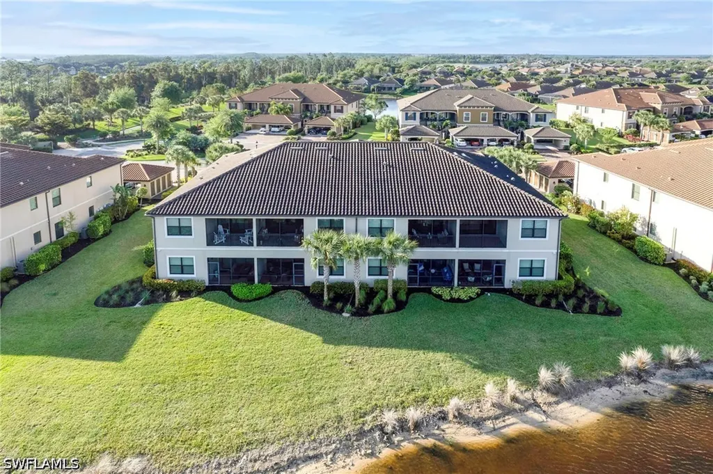 9433 Benvenuto Court Naples FL 34119