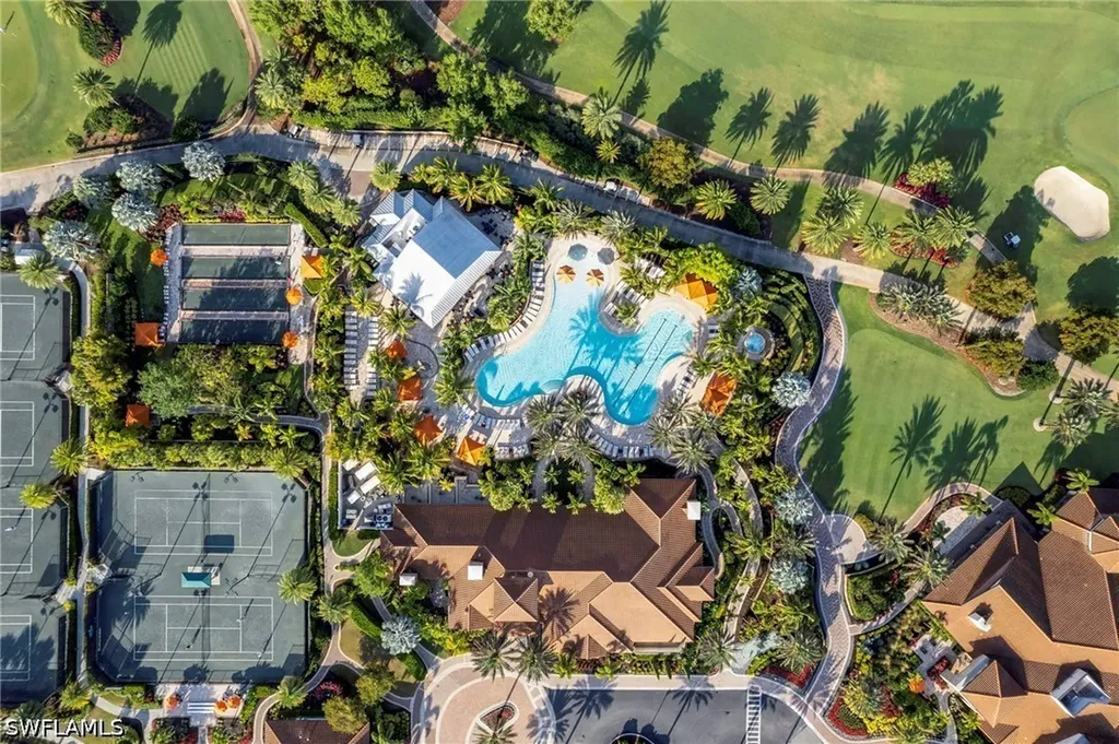 9433 Benvenuto Court Naples FL 34119
