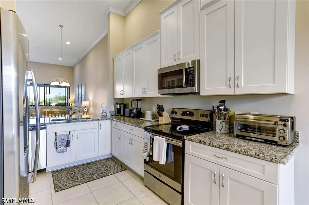 9433 Benvenuto Court Naples FL 34119