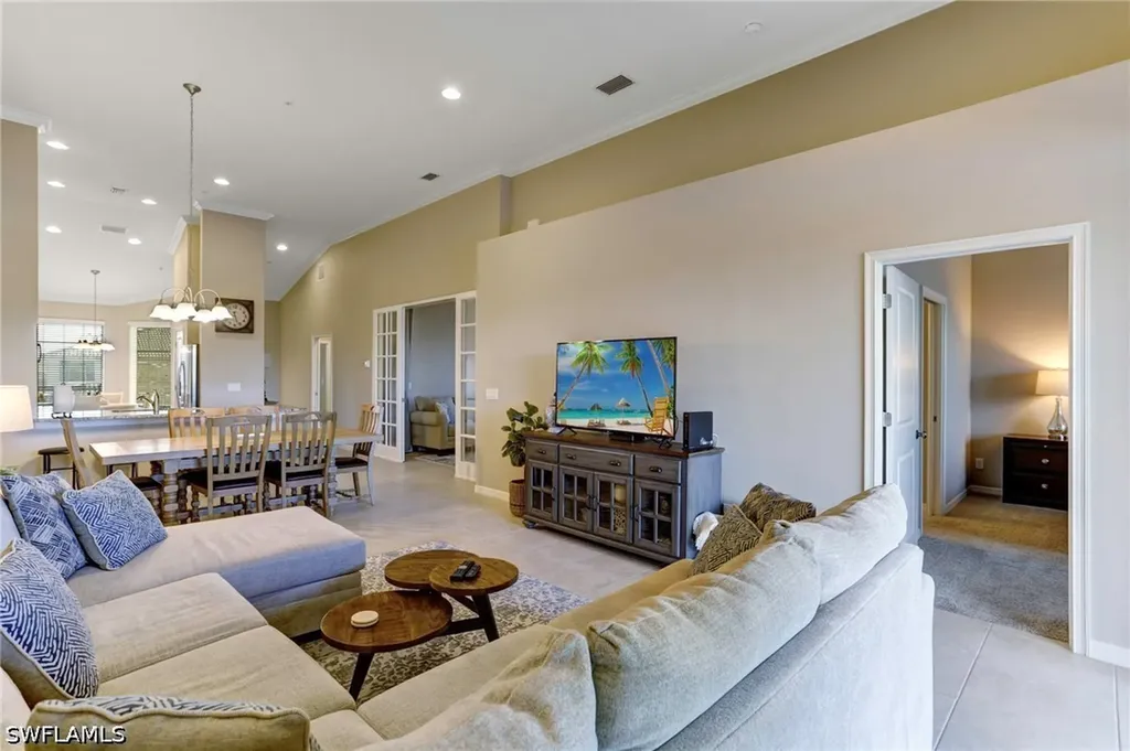 9433 Benvenuto Court Naples FL 34119