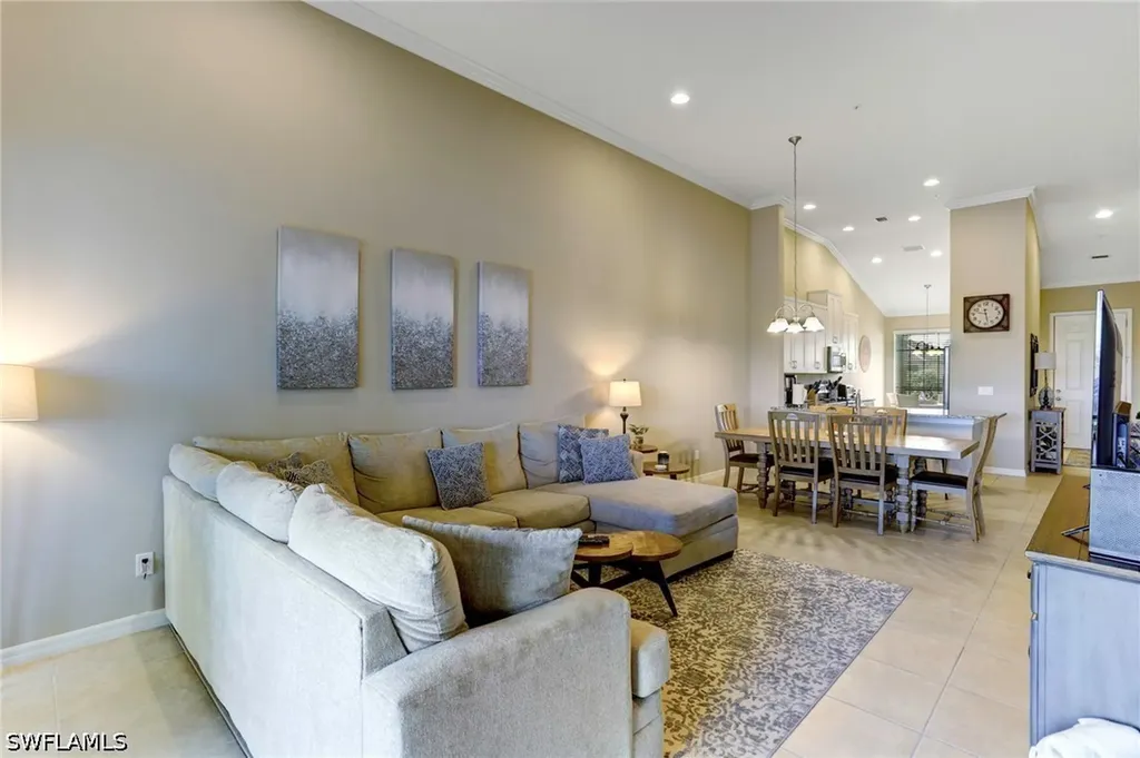 9433 Benvenuto Court Naples FL 34119