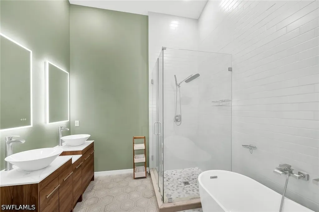 2835 Orange Grove Trail Naples FL 34120