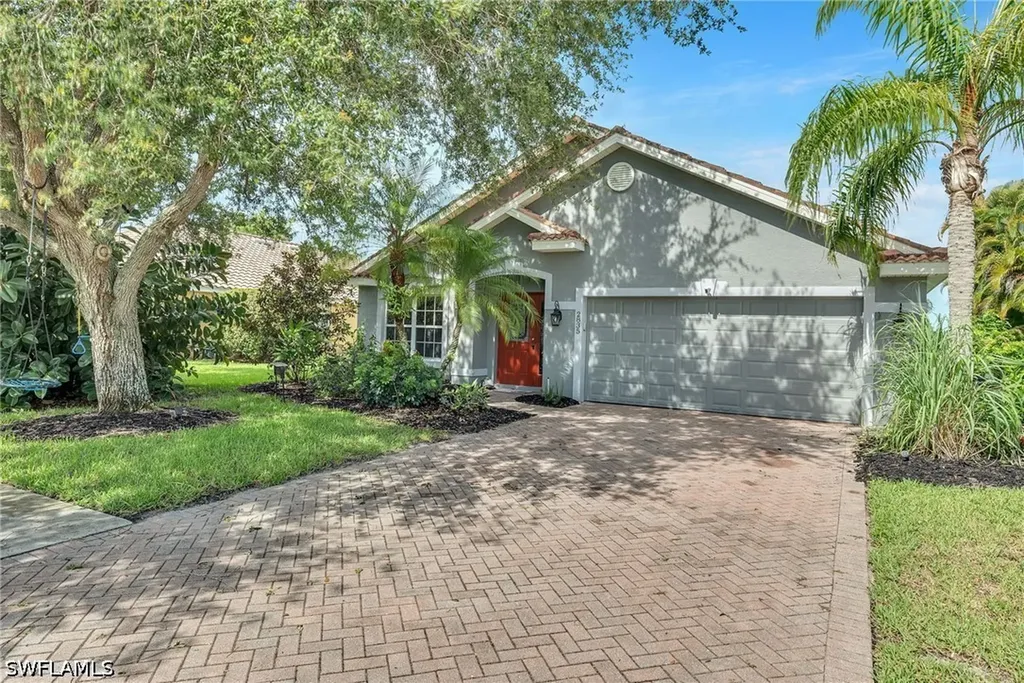 2835 Orange Grove Trail Naples FL 34120