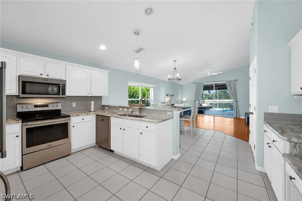 2835 Orange Grove Trail Naples FL 34120
