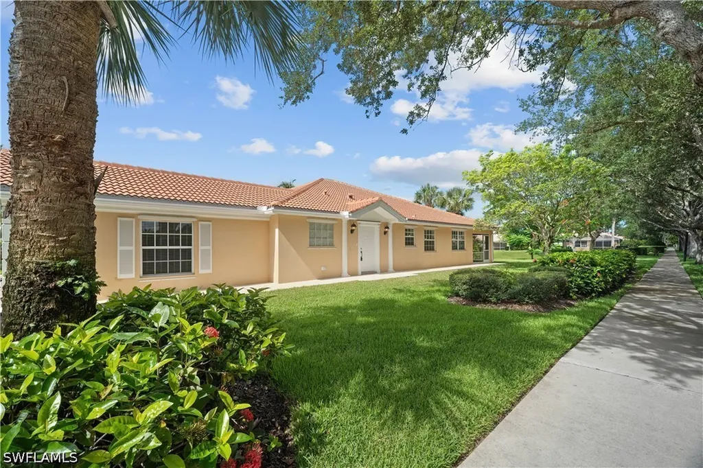 28010 Grossetto Way Bonita Springs FL 34135