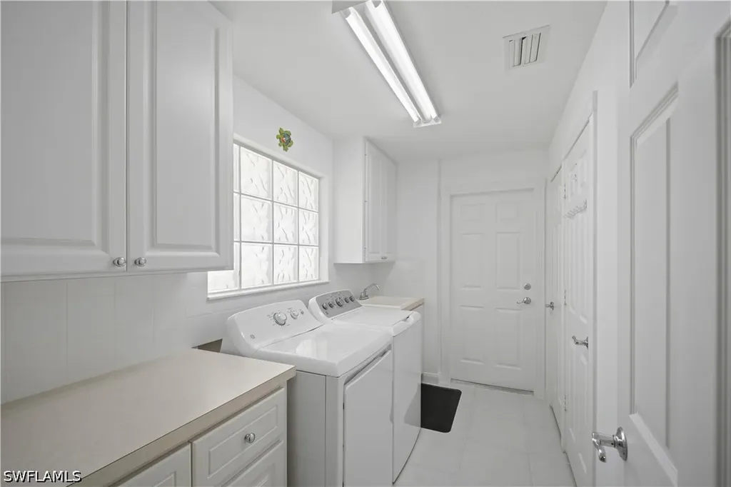 28010 Grossetto Way Bonita Springs FL 34135