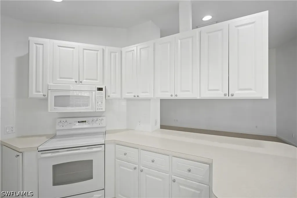 28010 Grossetto Way Bonita Springs FL 34135