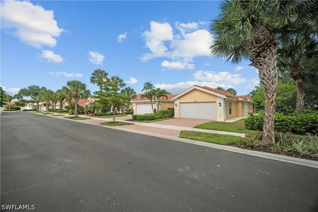 28010 Grossetto Way Bonita Springs FL 34135