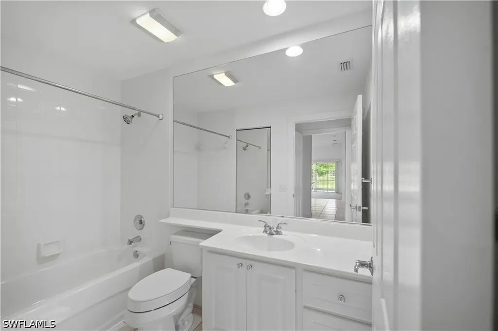 28010 Grossetto Way Bonita Springs FL 34135