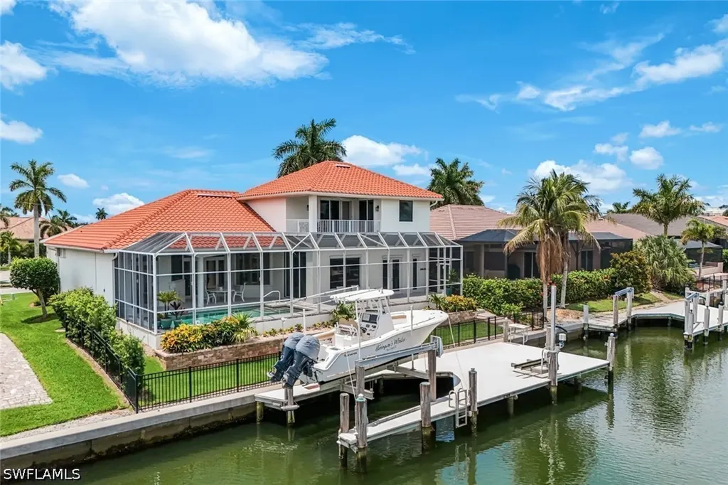 1148 Lamplighter Court Marco Island FL 34145