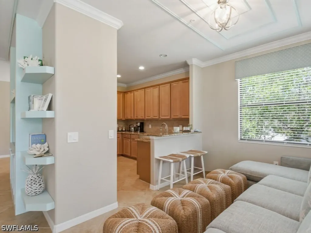 9502 Napoli Lane Naples FL 34113