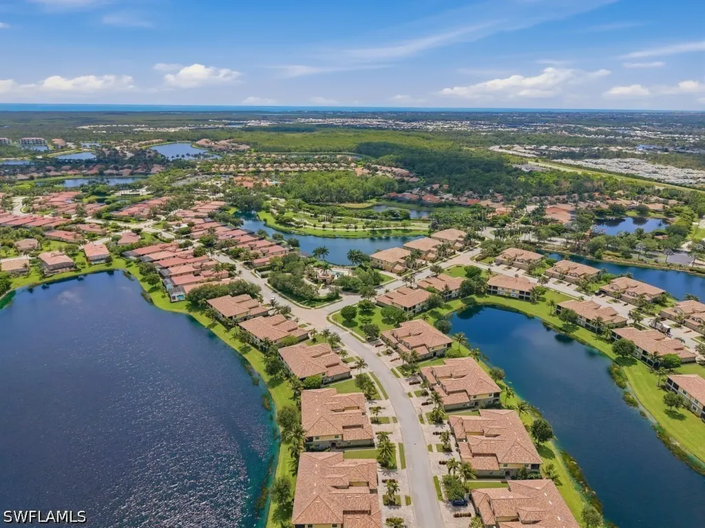 9502 Napoli Lane Naples FL 34113