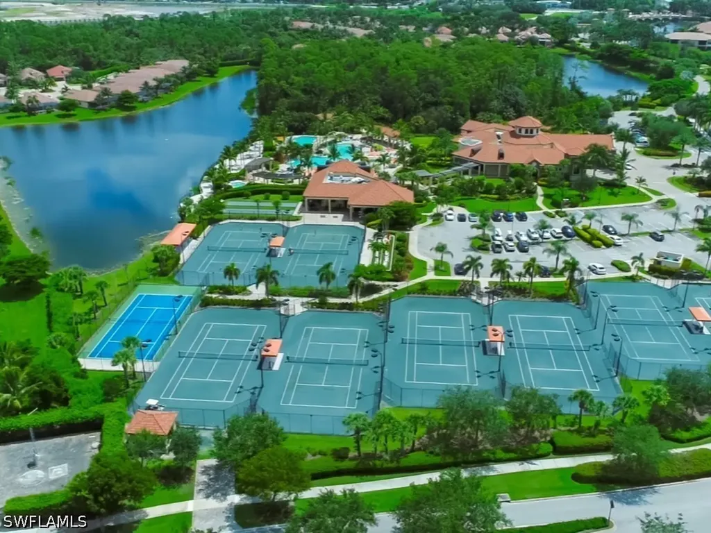 9502 Napoli Lane Naples FL 34113