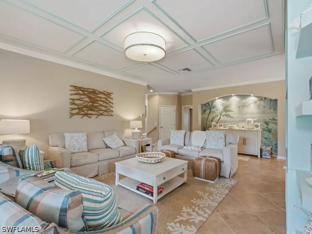 9502 Napoli Lane Naples FL 34113