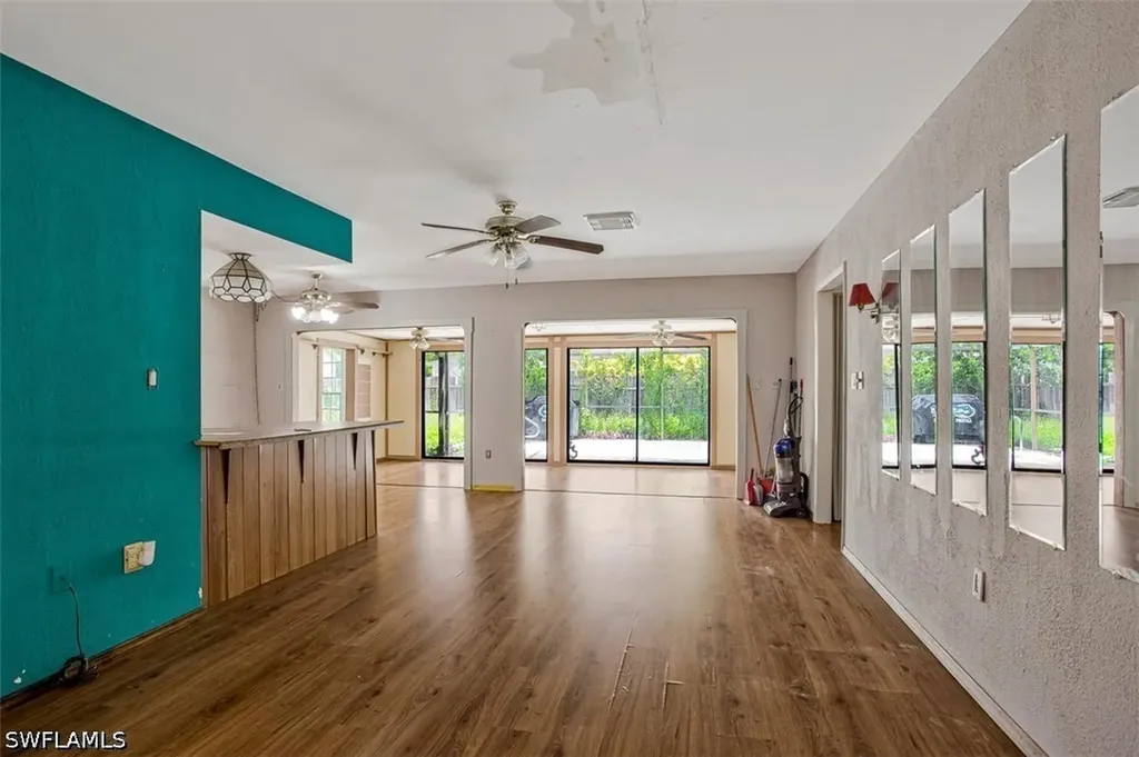 4201 32nd Avenue SW Naples FL 34116
