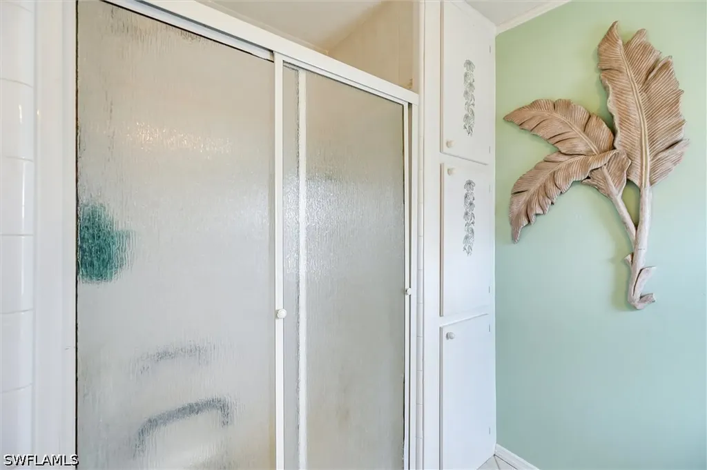 148 Seven Seas Way Naples FL 34104