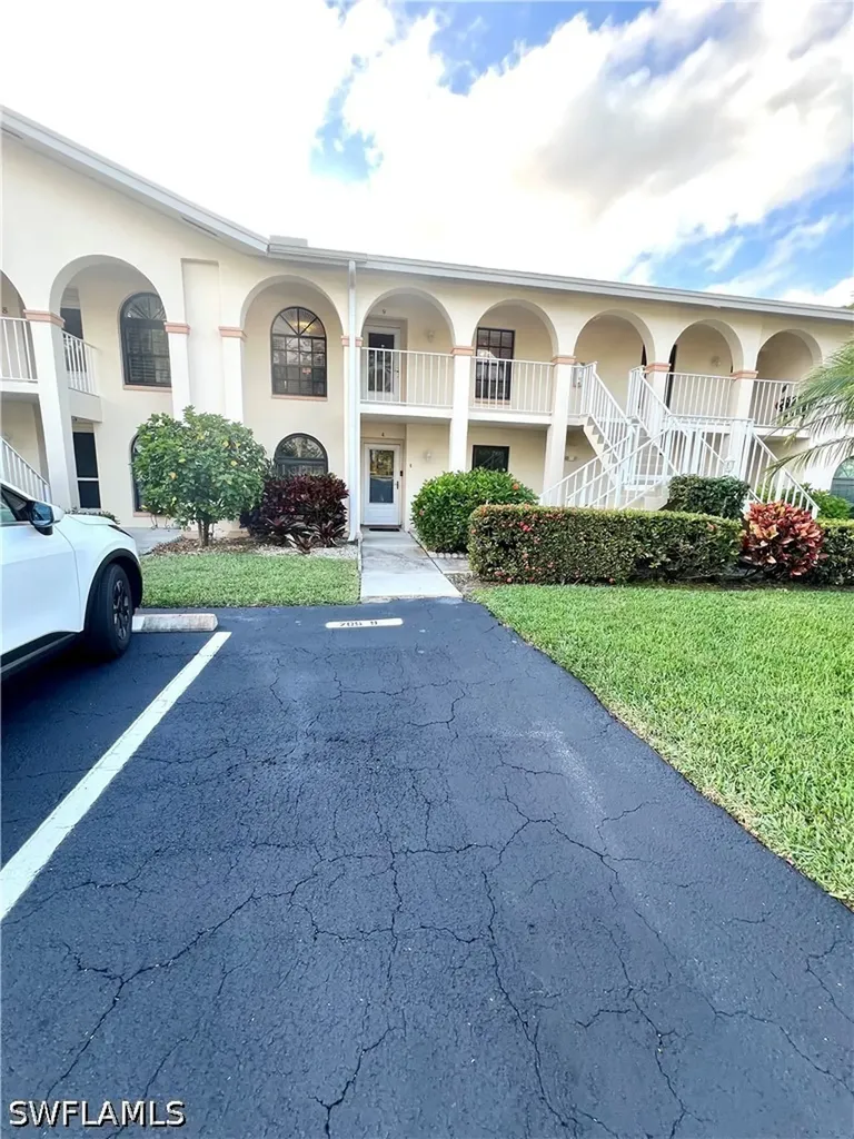 705 Augusta Boulevard Naples FL 34113