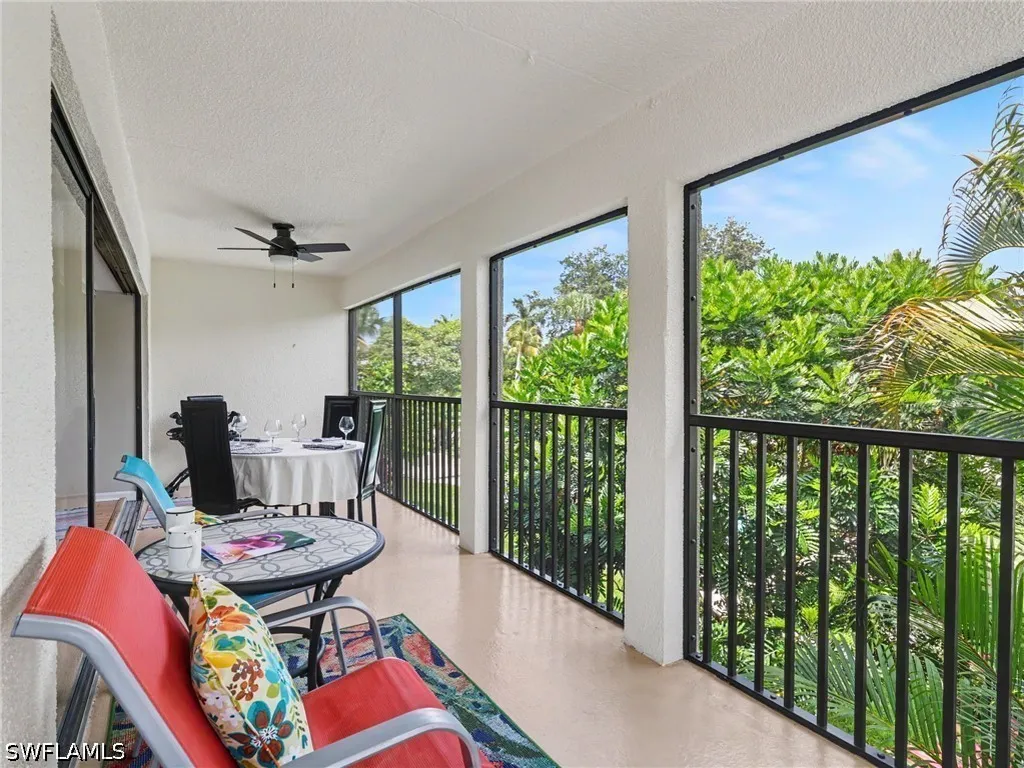 722 10th Avenue S Naples FL 34102