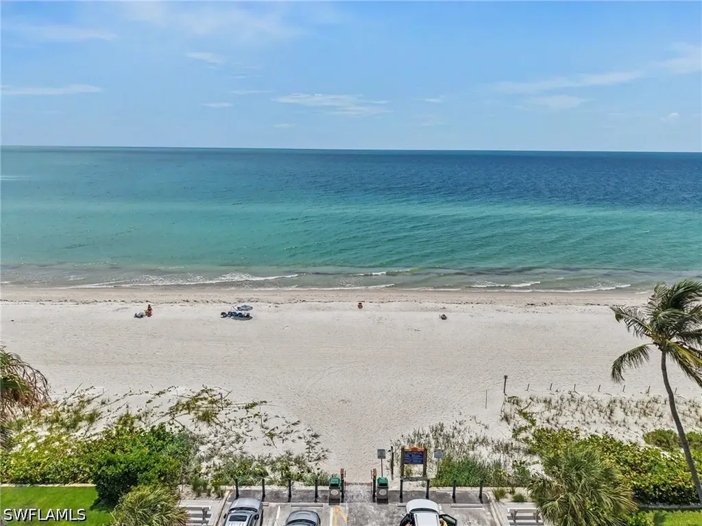 722 10th Avenue S Naples FL 34102