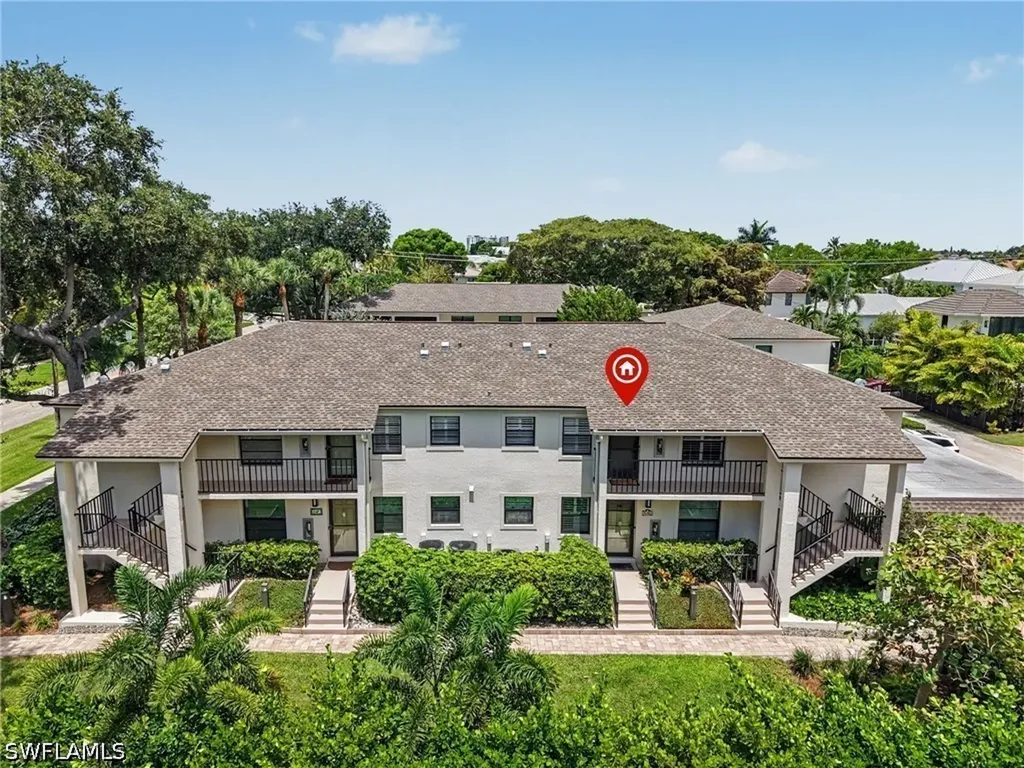 722 10th Avenue S Naples FL 34102