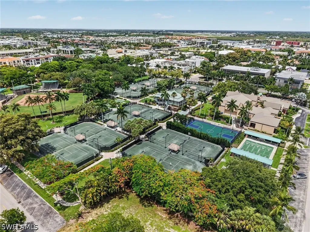 722 10th Avenue S Naples FL 34102