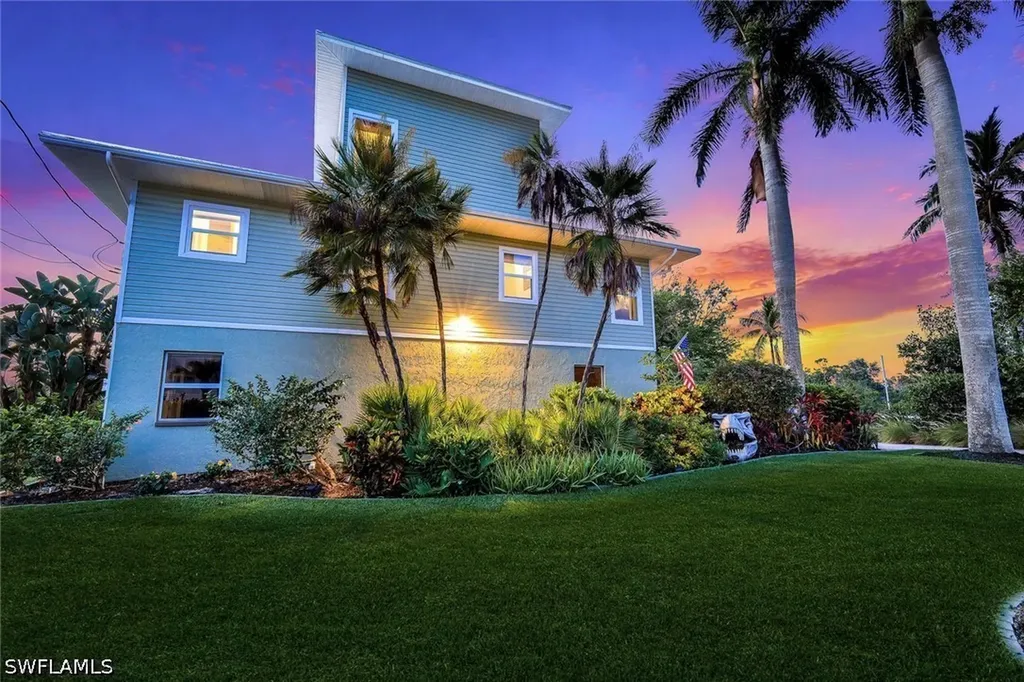 3858 Riviera Circle Bonita Springs FL 34134