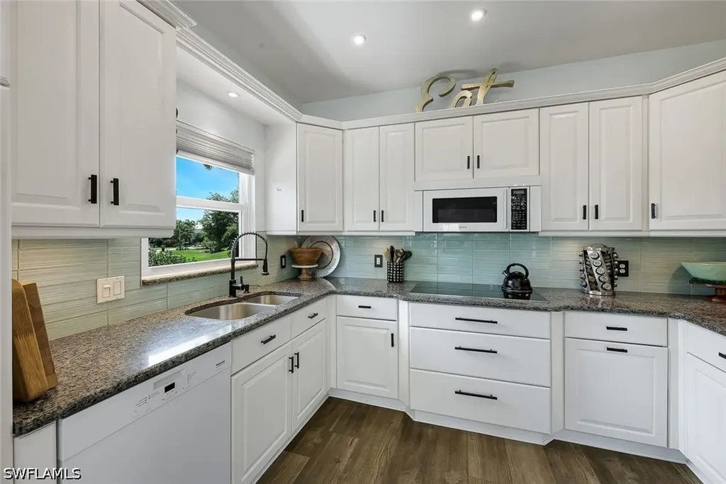 3858 Riviera Circle Bonita Springs FL 34134