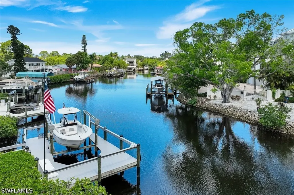3858 Riviera Circle Bonita Springs FL 34134