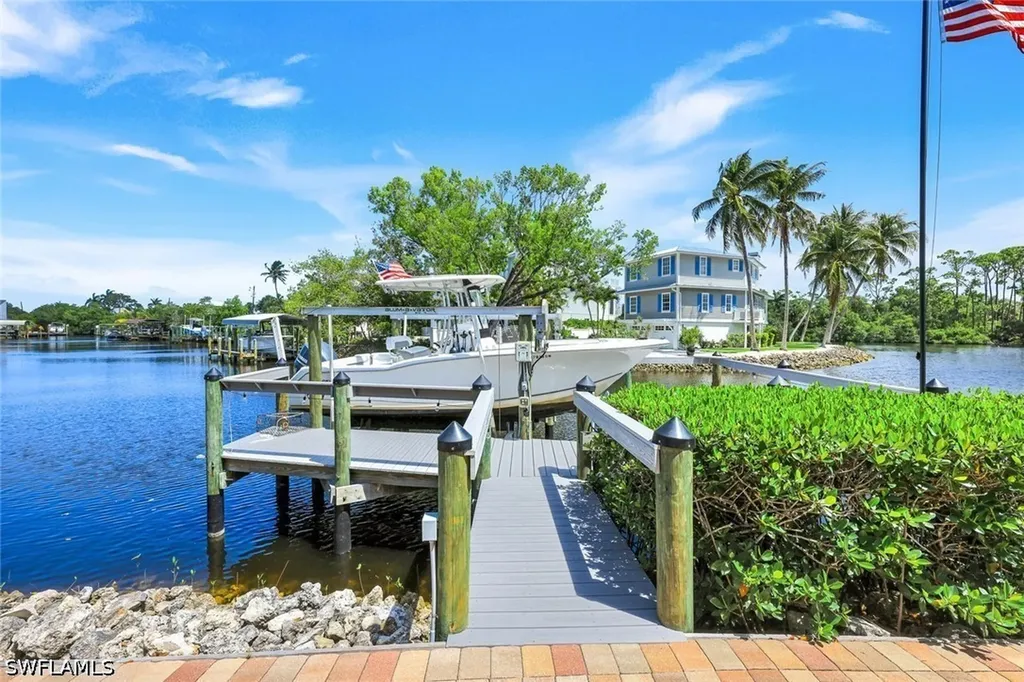 3858 Riviera Circle Bonita Springs FL 34134