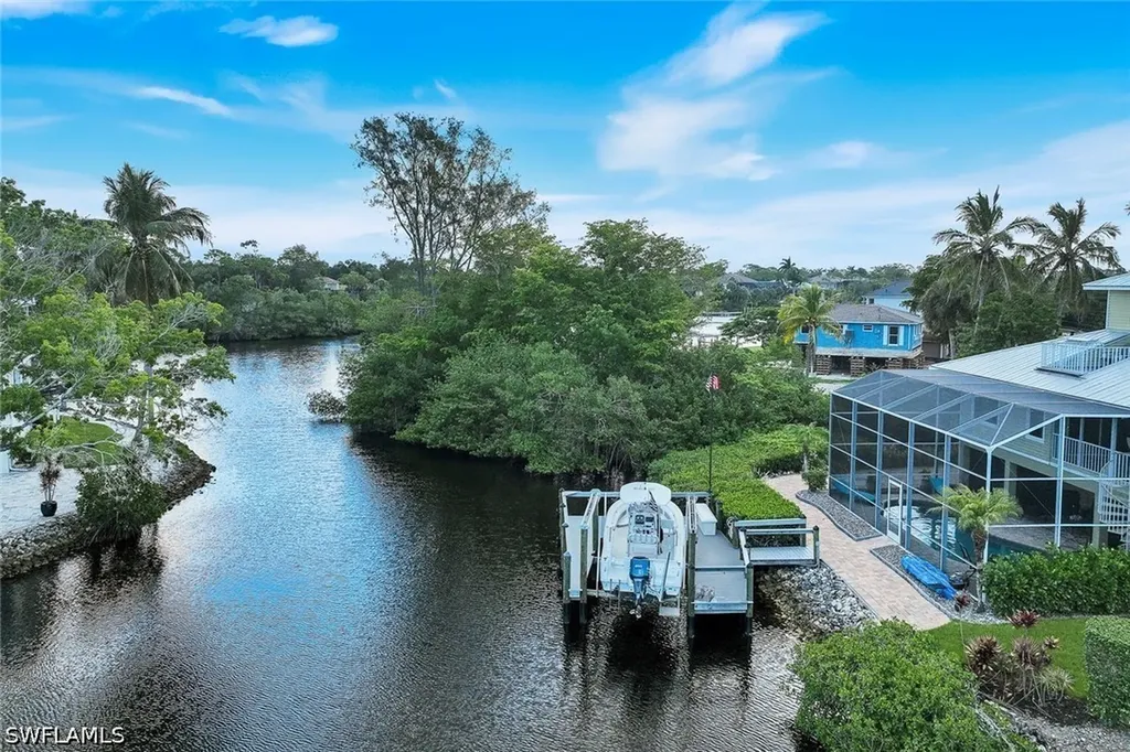 3858 Riviera Circle Bonita Springs FL 34134