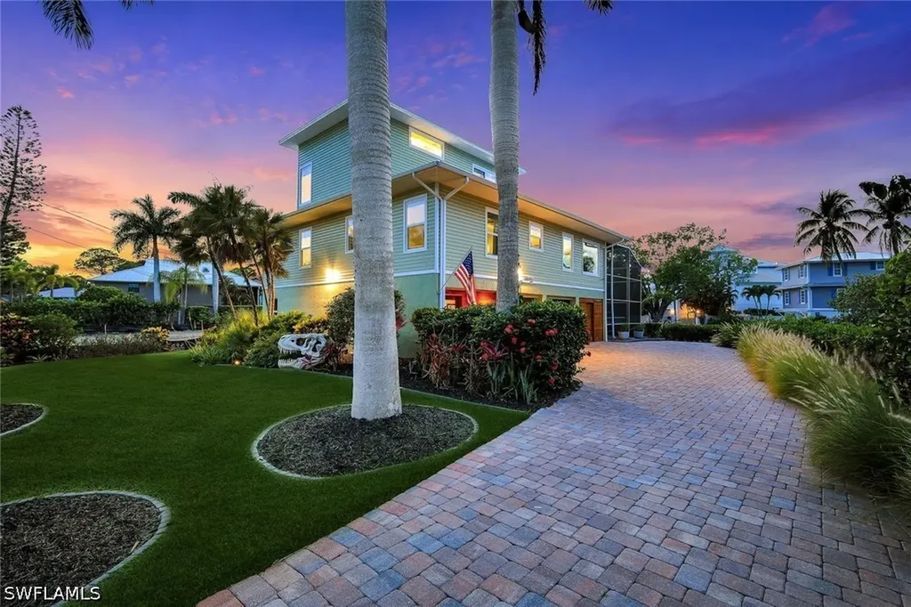 3858 Riviera Circle Bonita Springs FL 34134