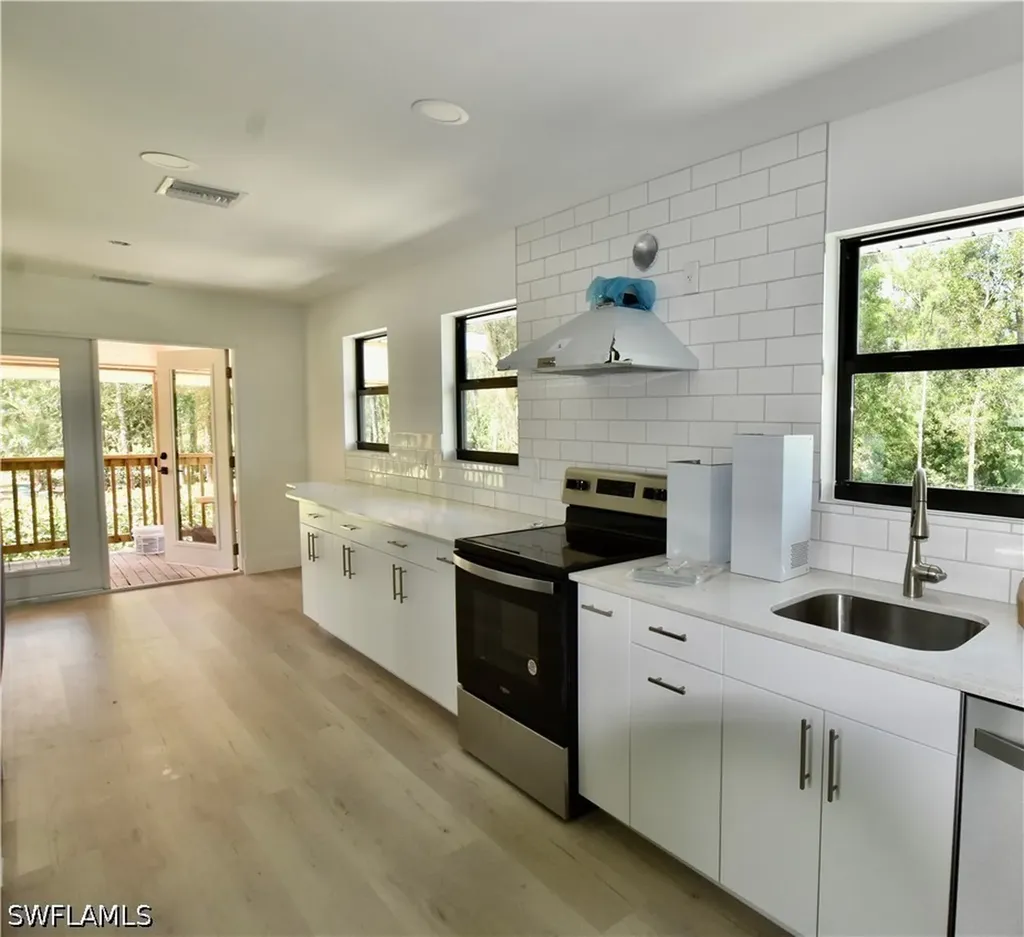 1725 Acremaker Road Naples FL 34120