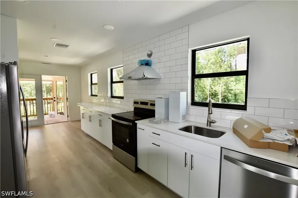 1725 Acremaker Road Naples FL 34120