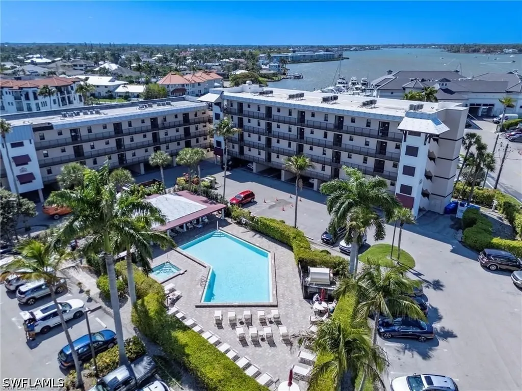 803 River Point Drive Naples FL 34102
