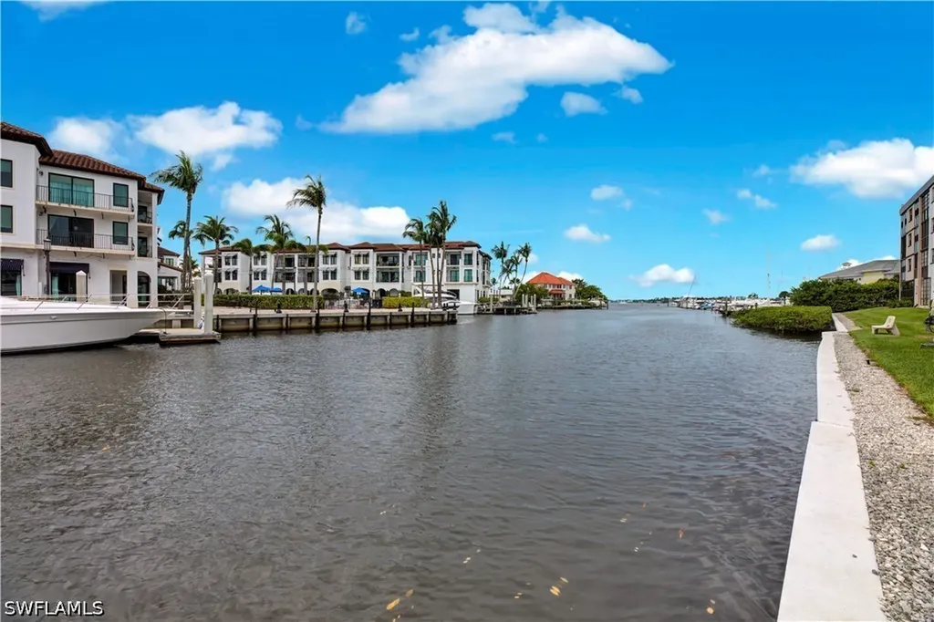 803 River Point Drive Naples FL 34102