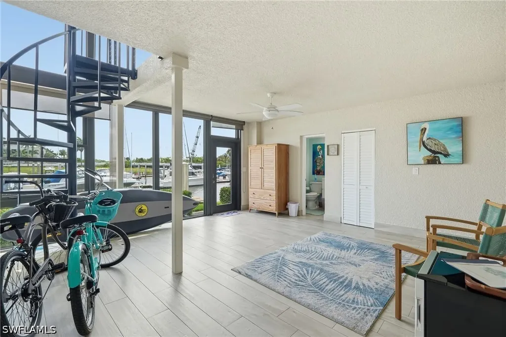 803 River Point Drive Naples FL 34102
