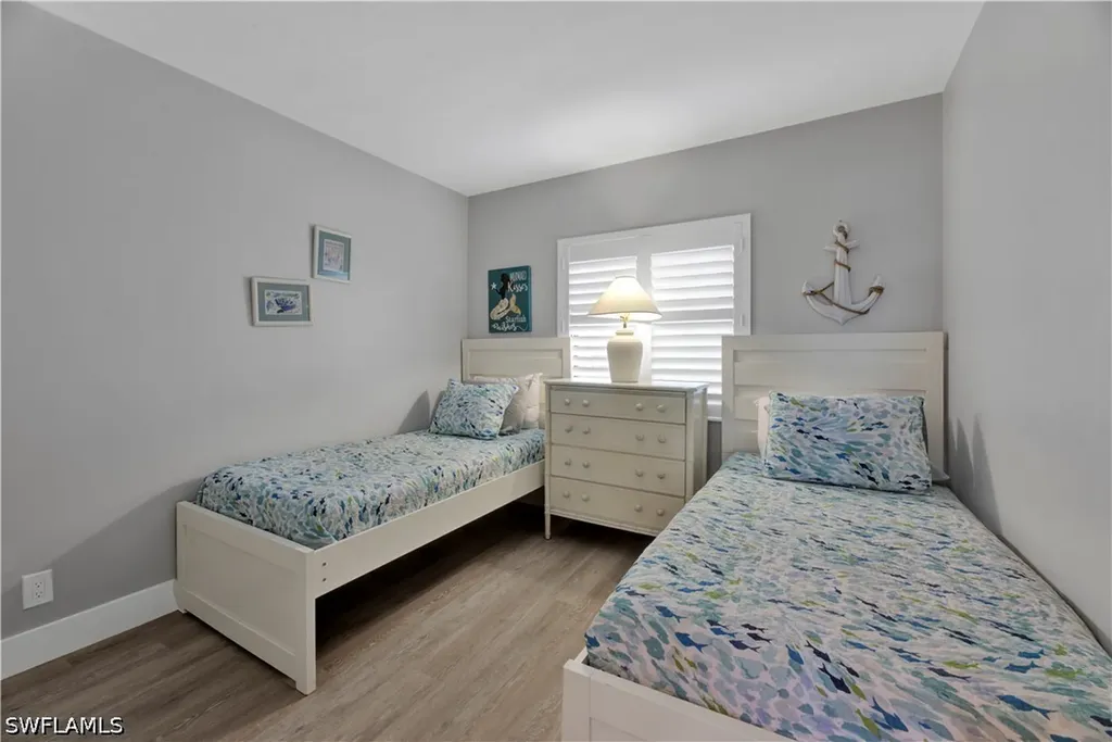 803 River Point Drive Naples FL 34102