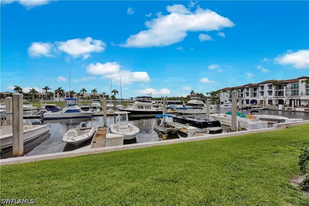 803 River Point Drive Naples FL 34102