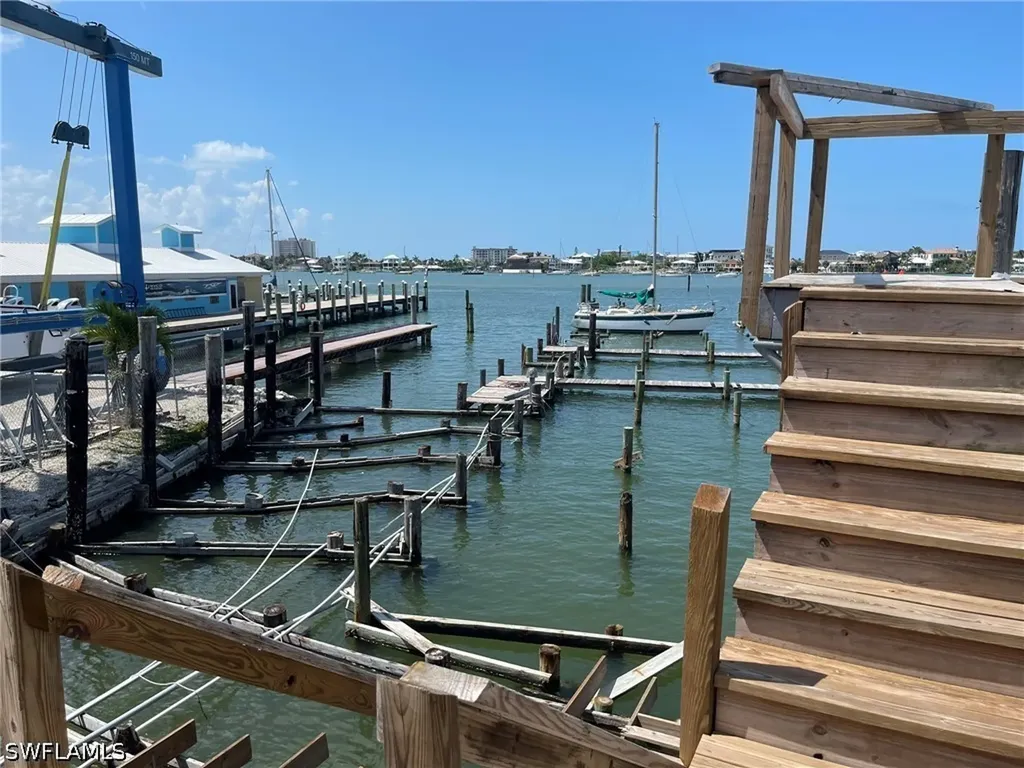 1138 Main Street Fort Myers Beach FL 33931