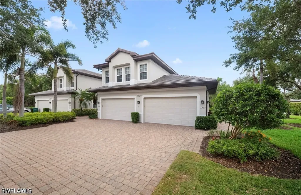 7854 Hawthorne Terrace Naples FL 34113