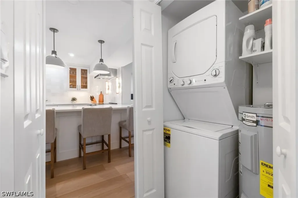 1222 Gordon Drive Naples FL 34102