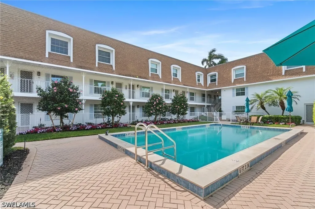 1222 Gordon Drive Naples FL 34102