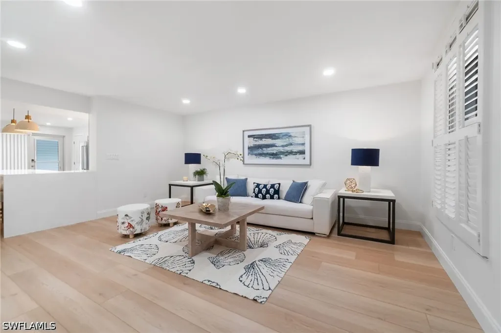 1222 Gordon Drive Naples FL 34102