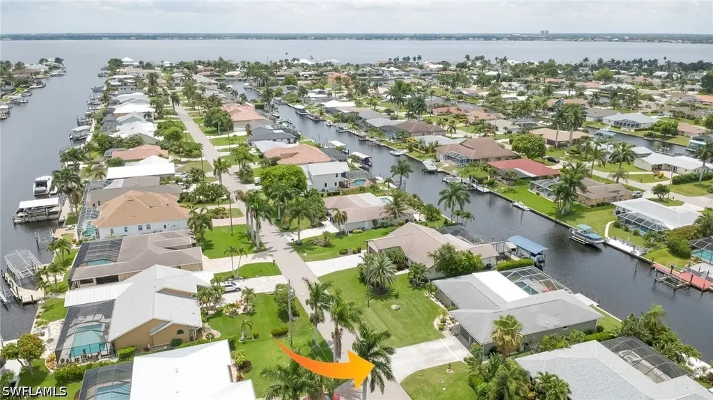 1820 SE 36th Terrace Cape Coral FL 33904