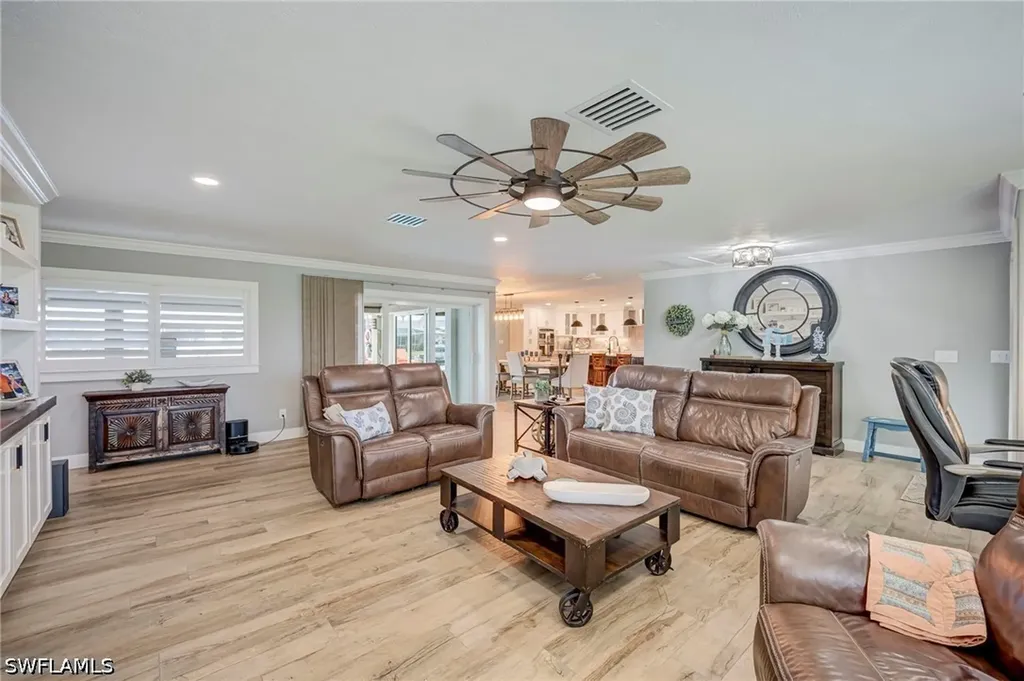 1820 SE 36th Terrace Cape Coral FL 33904