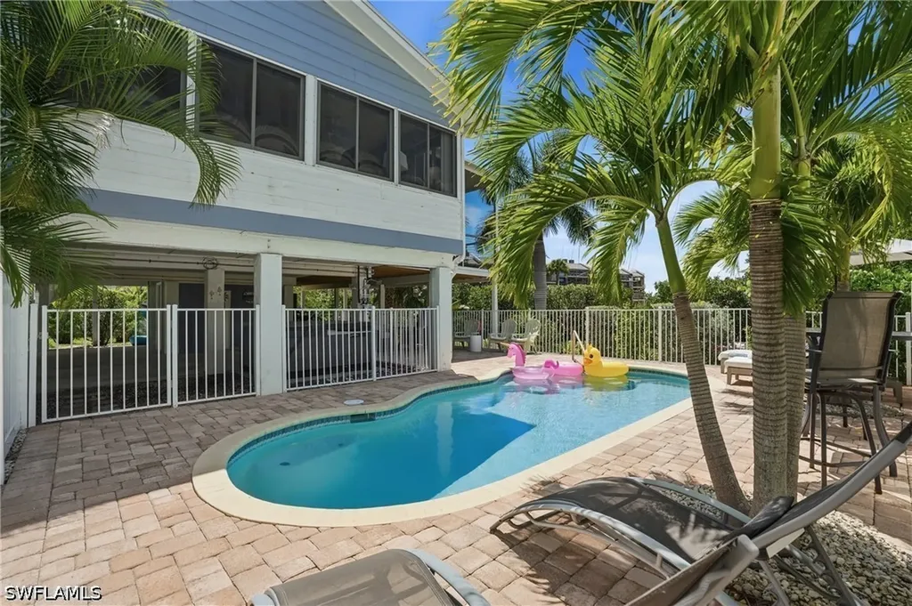 21560 Widgeon Terrace Fort Myers Beach FL 33931