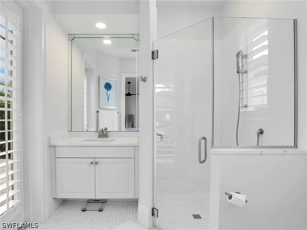 2944 Gardens Boulevard Naples FL 34105