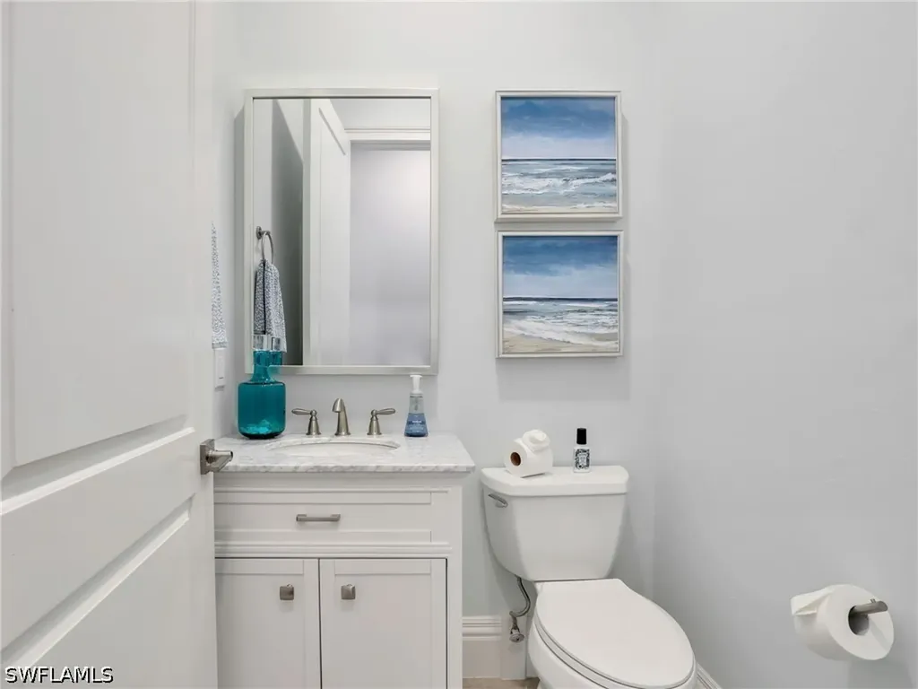 2944 Gardens Boulevard Naples FL 34105