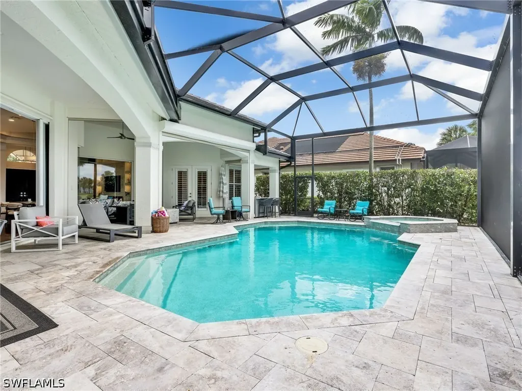 2944 Gardens Boulevard Naples FL 34105